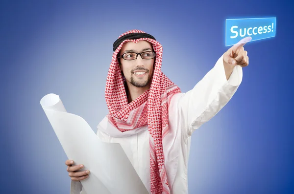 Jonge Arabische dringende virtuele knoppen — Stockfoto