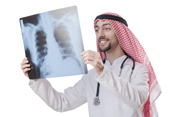 Médico árabe examinando a impressão de raios-x — Fotografia de Stock