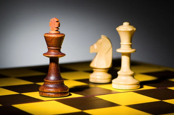Conceito de xadrez com várias peças — Fotografia de Stock