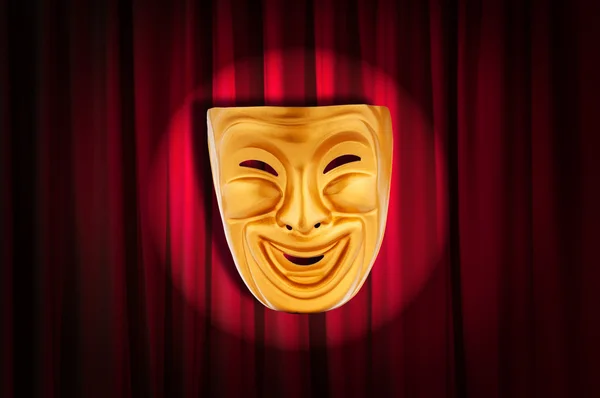 Концепція вистави театру з масками — стокове фото