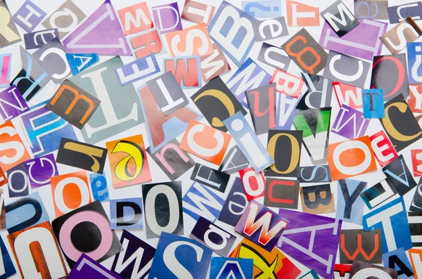 Tagliare le lettere da giornali e riviste — Foto Stock