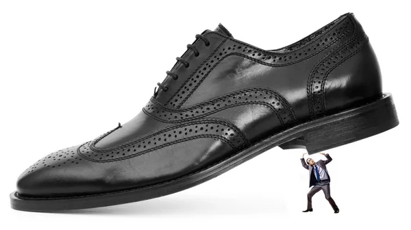 Concetto di dominazione donna con scarpe e uomo — Foto Stock