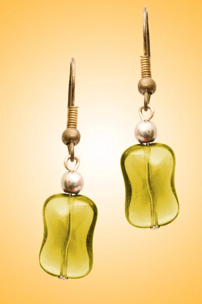 Concetto di gioielleria con begli orecchini — Foto Stock
