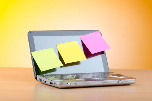 Netbook with reminder notes — Stock Photo, Image