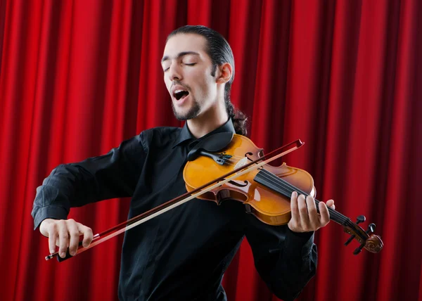 Young violin player playing — Stock Photo, Image