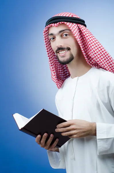 Porträtt av unga arabiska — Stockfoto