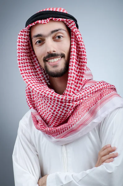 Retrato de jovem árabe — Fotografia de Stock