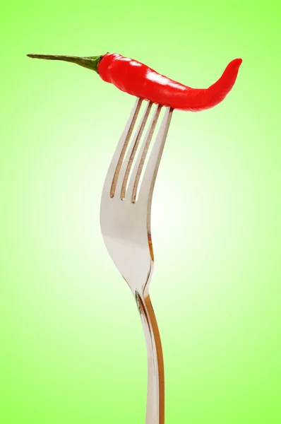 Pimenta vermelha no garfo — Fotografia de Stock
