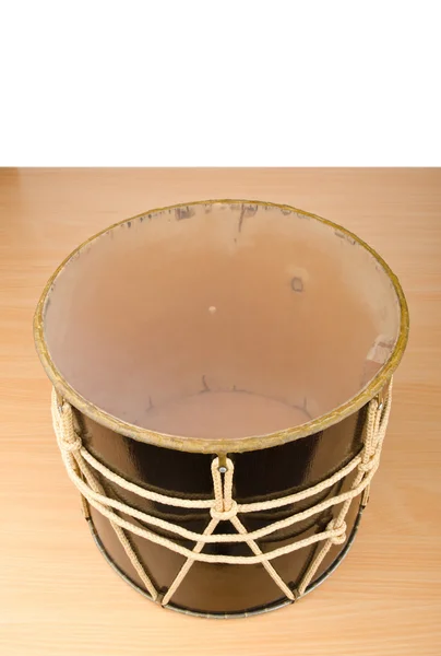 Nagara de tambor tradicional azerí sobre blanco — Foto de Stock