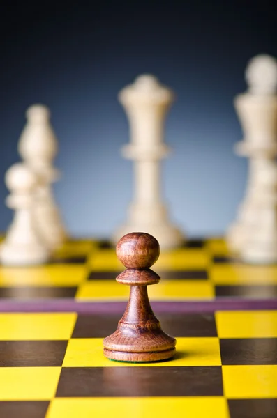 Concepto de juego de ajedrez con piezas — Foto de Stock