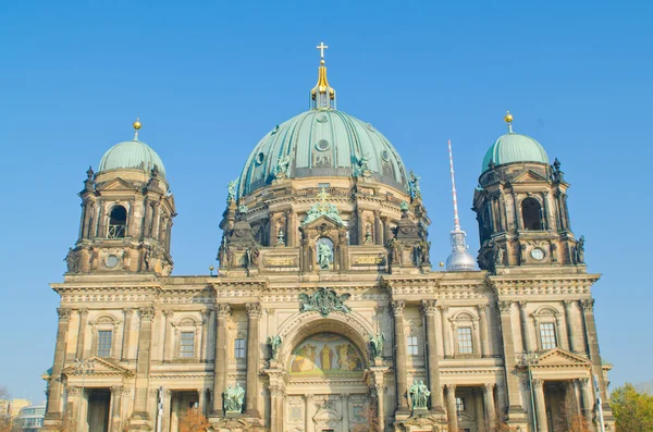 Cathédrale de Berlin pendant la journée — Photo