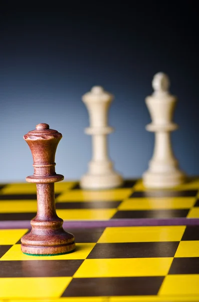 Концепція шахової гри з фігурами — стокове фото