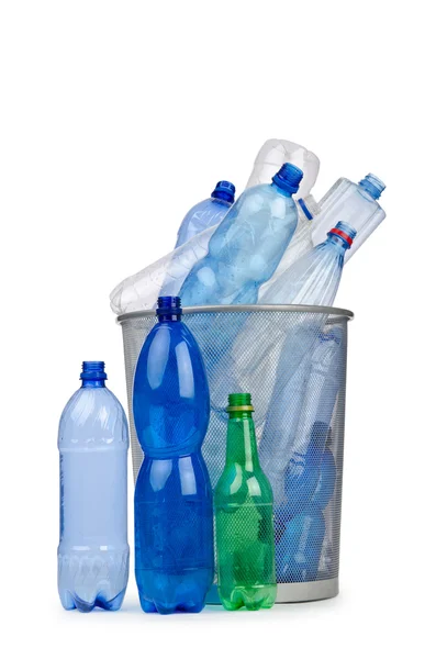 Garrafas de plástico no conceito de reciclagem — Fotografia de Stock