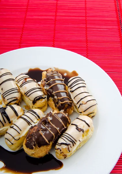 Desserts served in the plate — Stock Photo, Image