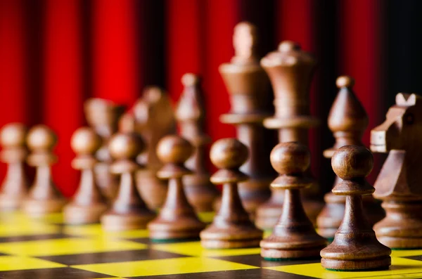Conceito de jogo de xadrez com peças — Fotografia de Stock