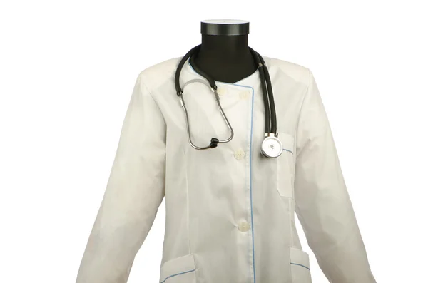 Tıbbi ceket ve beyaz izole stetoskop — Stok fotoğraf