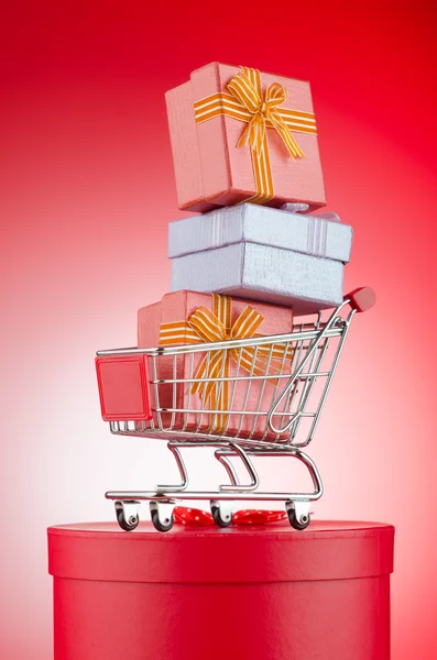 Concepto de compras navideñas con carrito — Foto de Stock
