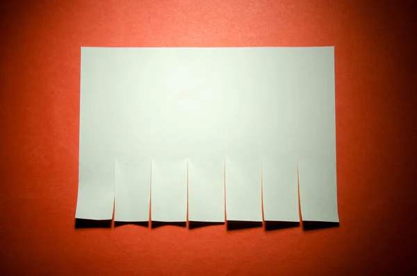 Rompe el aviso de papel en la pared — Foto de Stock
