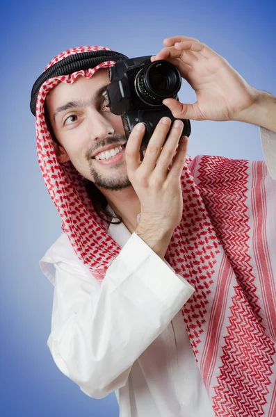 Stüdyo çekim Arap fotoğrafçı — Stok fotoğraf