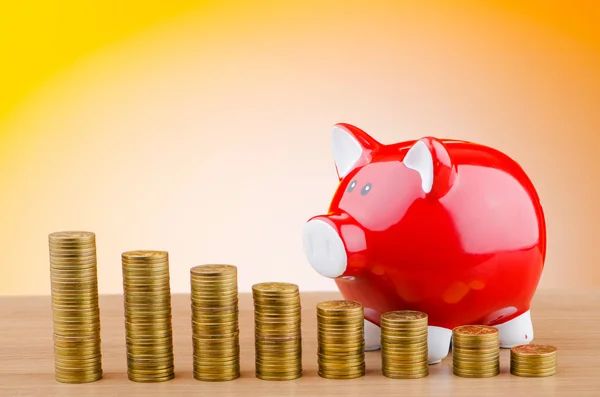 Piggy bank in business concept — Stock Photo, Image