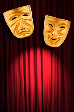 tiyatro performansı kavramı ile maskeleri