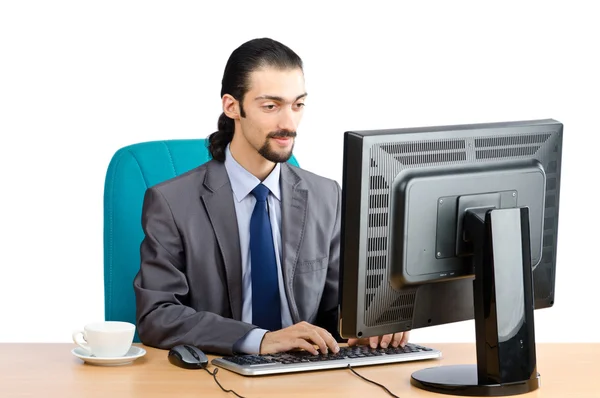 Бизнесмен, работающий на компьютере — стоковое фото