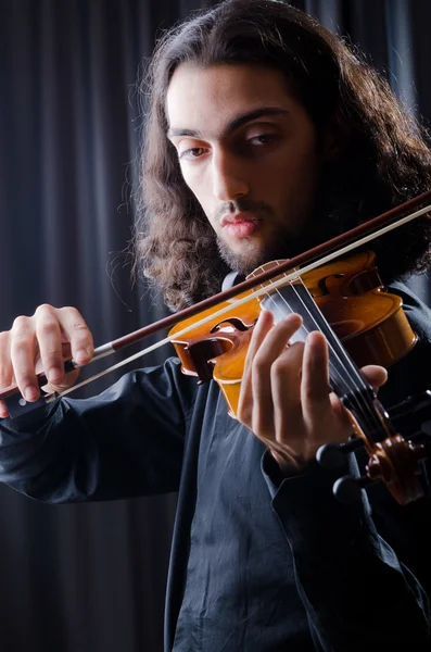 Jonge viool speler afspelen — Stockfoto