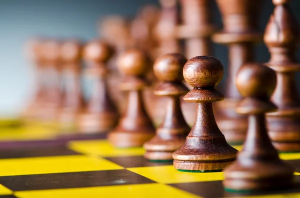 Concept van schaken spel met stukken — Stockfoto