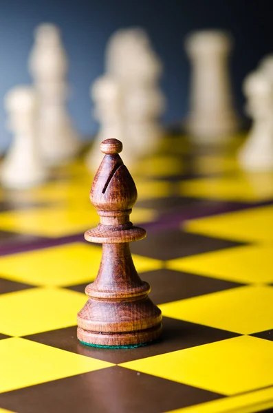 Concetto di partita a scacchi con pezzi — Foto Stock