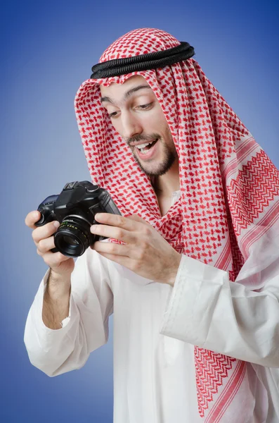 Fotógrafo árabe en sesión de fotos —  Fotos de Stock