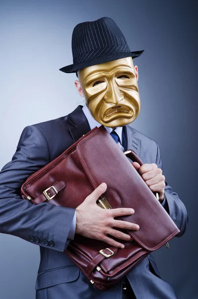 Affärsman med mask som döljer sin identitet — Stockfoto