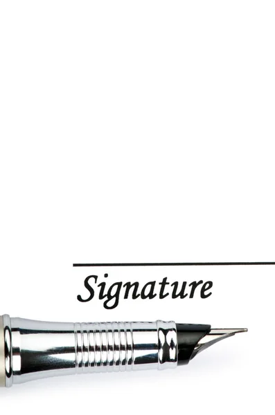 Caneta e assinatura isoladas sobre branco — Fotografia de Stock
