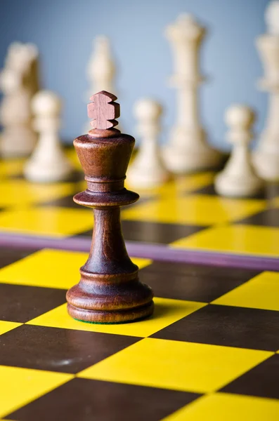 Concetto di partita a scacchi con pezzi — Foto Stock