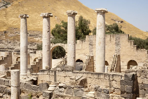 Ancient ruins in Beit Shean — Stock Photo, Image