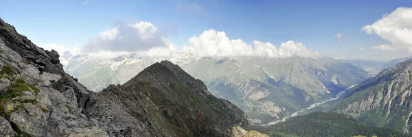 Kaukázus hegy — ingyenes stock fotók