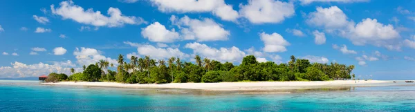 Ilha de Mantabuan na Malásia — Fotografia de Stock