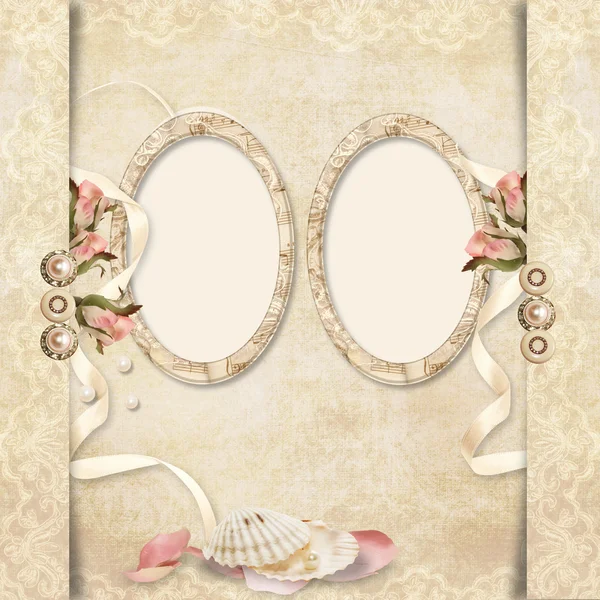 Old frame on victorian background with roses — Stock Photo, Image