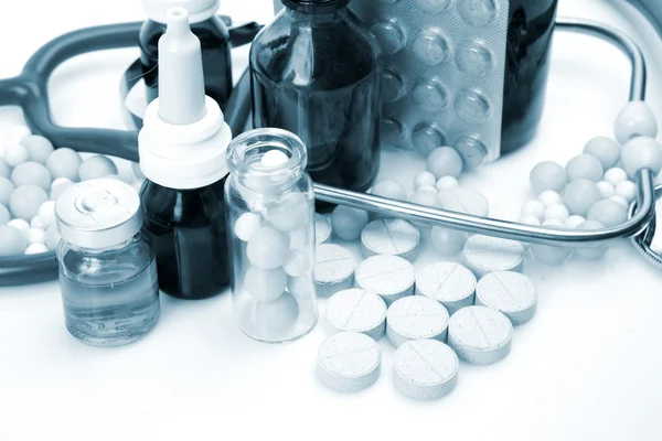 Tabletten zur Behandlung — Stockfoto