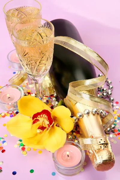 Champagne e fiori — Foto Stock