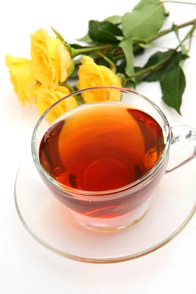 Чай и розы — стоковое фото