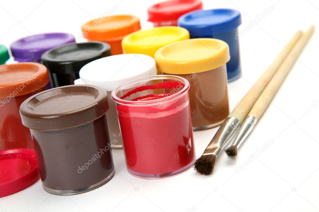 Color paints and brush