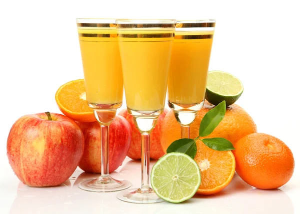 Mogen frukt och juice — Stockfoto