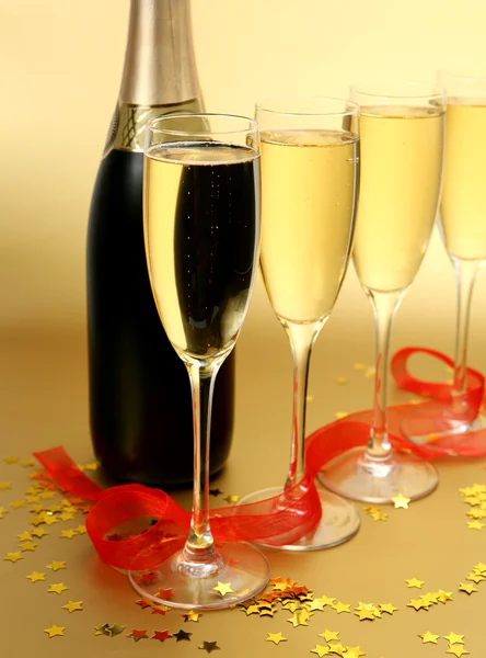 Champagne and tape — Stock Photo, Image