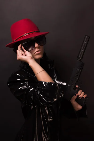 Žena špiona v LaTeXu — Stock fotografie