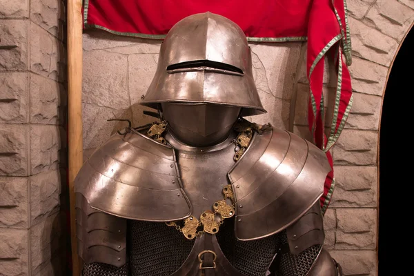 Средневековый рыцарь - крестоносец — стоковое фото