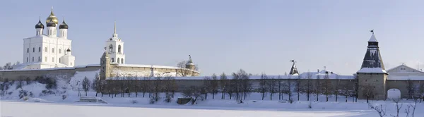 Panorama invernale del Cremlino di Pskov — Foto Stock