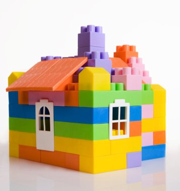 oyuncak ev modeli