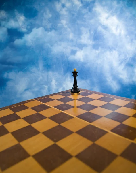 Ajedrez en un tablero de ajedrez — Foto de Stock