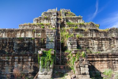 Ancient khmer pyramid in Koh Ker clipart
