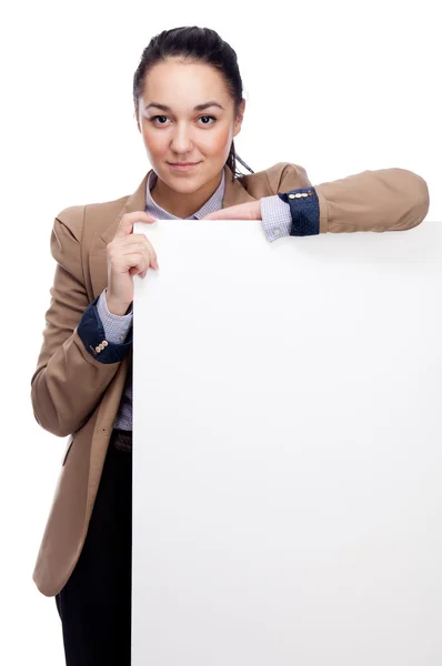 Jeune femme d'affaires avec tableau blanc — Photo
